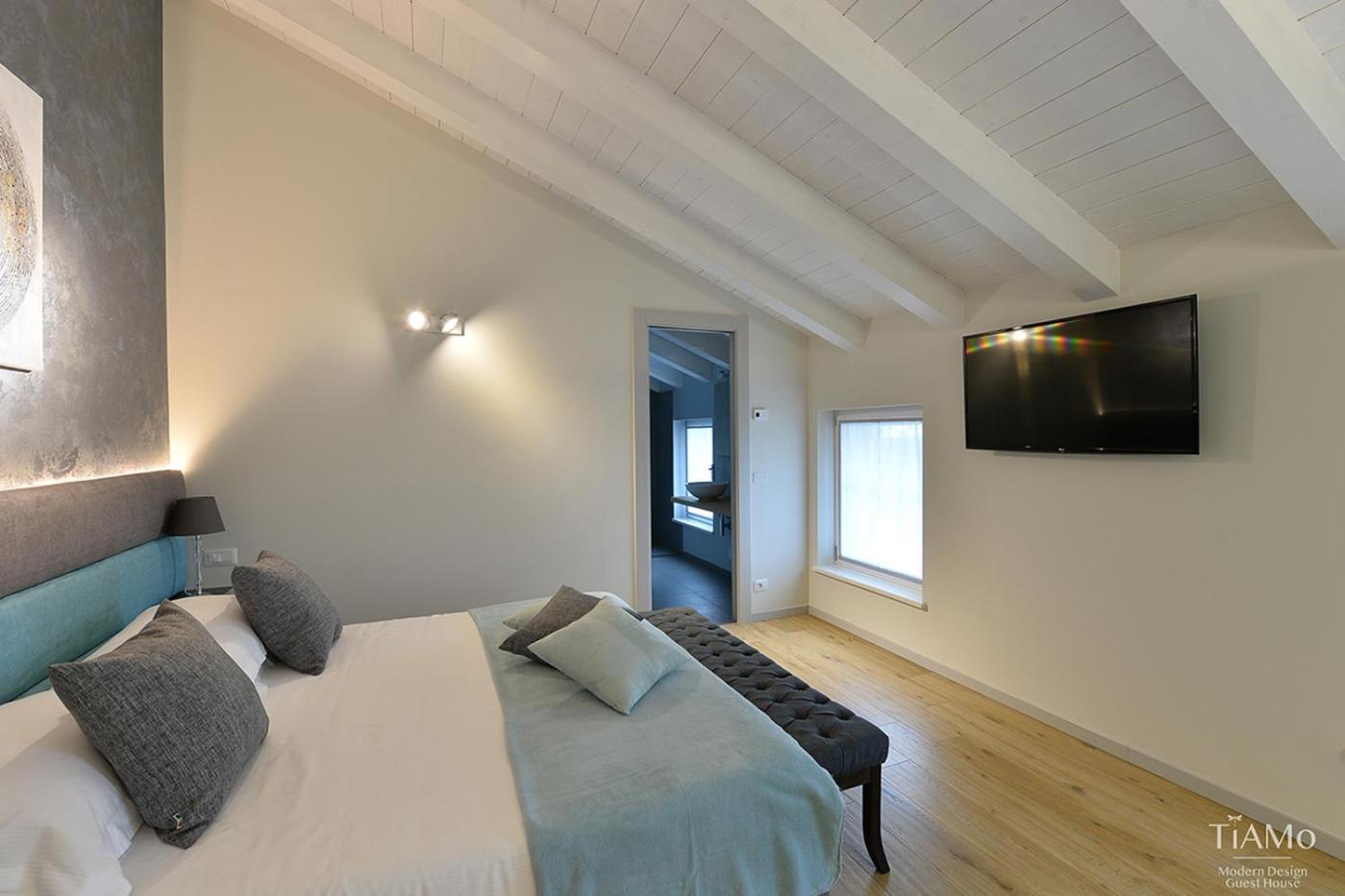 Tiamo Modern Design Guest House Ronchi Dei Legionari Bagian luar foto